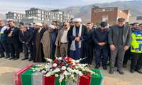 گزارش تصویری وداع دانشگاهیان علوم پزشکی البرز با شهید گمنام در پردیس دانشگاه