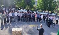 پیاده روی کارکنان دانشگاه علوم پزشکی البرز با شعار سلامتی را قدم بزن برگزار شد